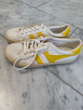 Gola White and Yellow Low-Top Canvas Sneakers